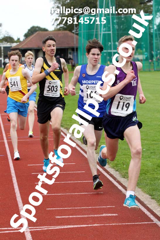 800 metres, NECAA Open Meeting, Morpeth, Sunday, September 27th. David T. Hewitson/Sports for All Pics
